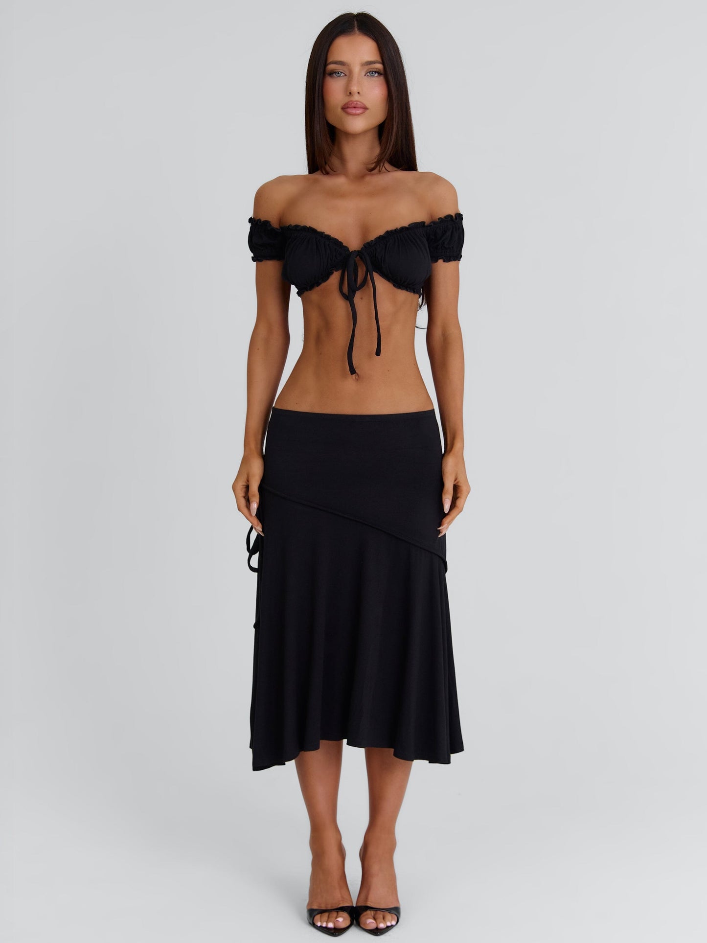 ARRIELLE MIDI SKIRT BLACK